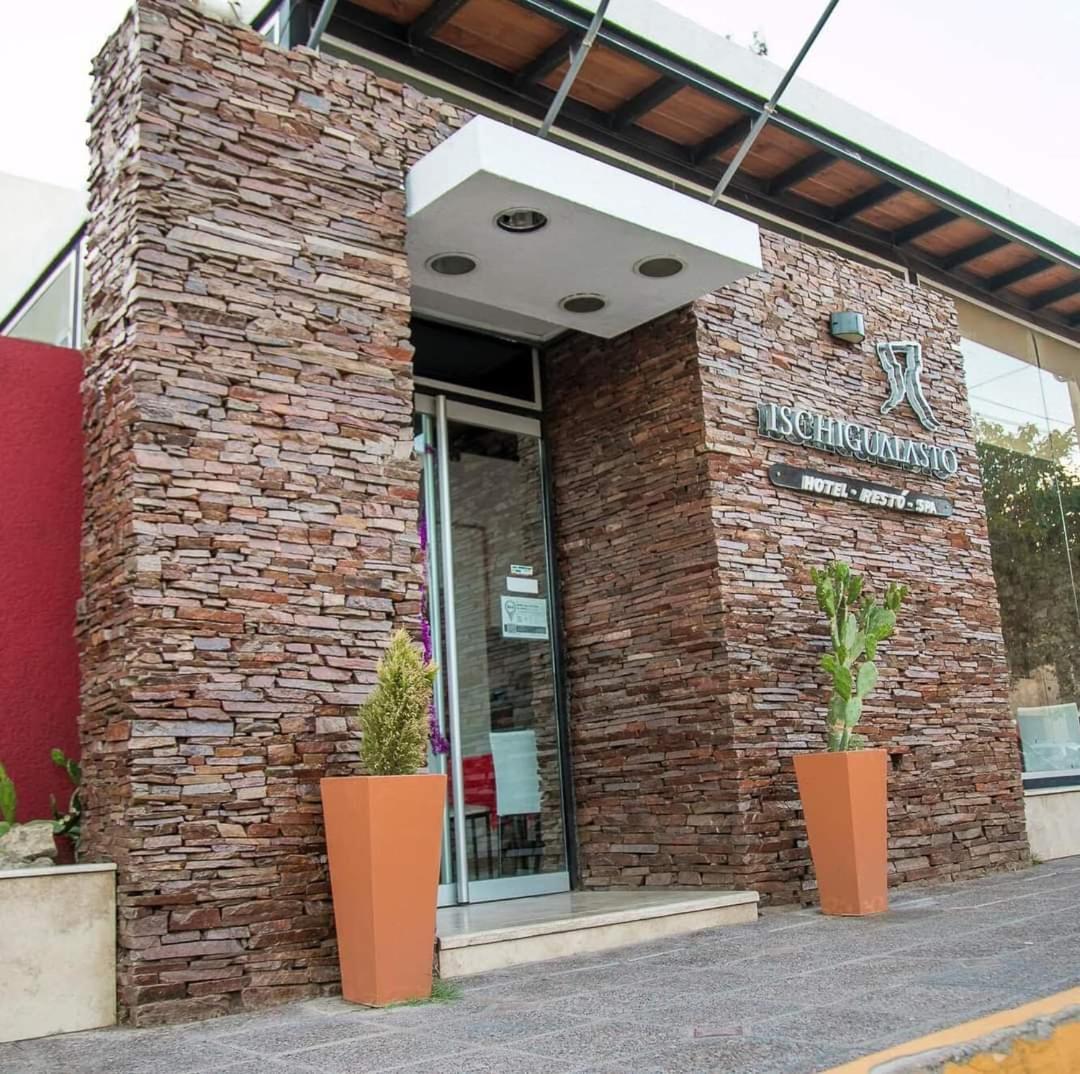 Hotel Ischigualasto San Juan Exteriör bild